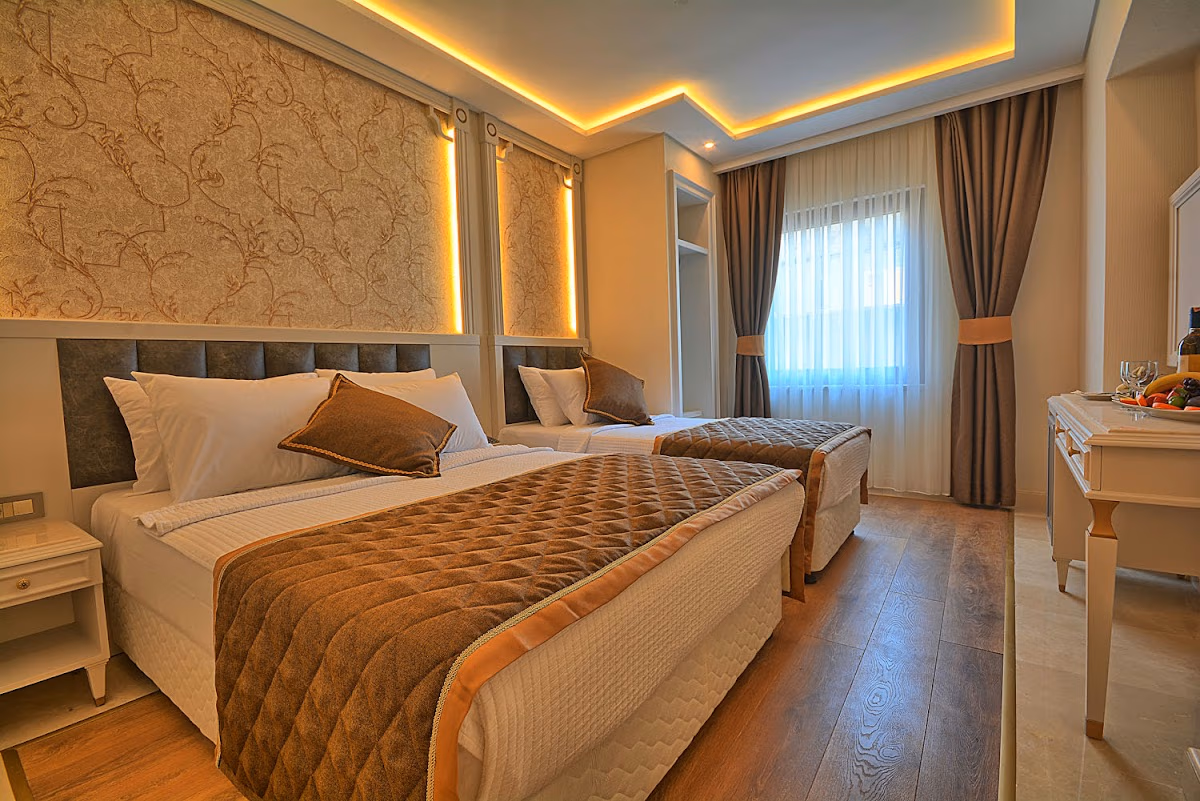 Samir Hotel'in çevresi ve Fatih'in tarihi yarımadaya açılan sokakları - Elemen Transfer