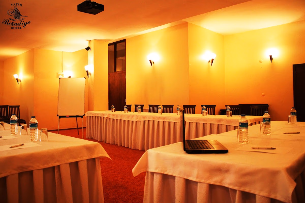 Fatih Reşadiye Hotel