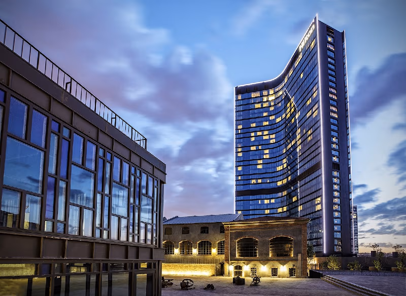 Istanbul Airport → Hilton Istanbul Bomonti - Istanbul Airport VIP Transfer and City Transfer | Elemen Transfer