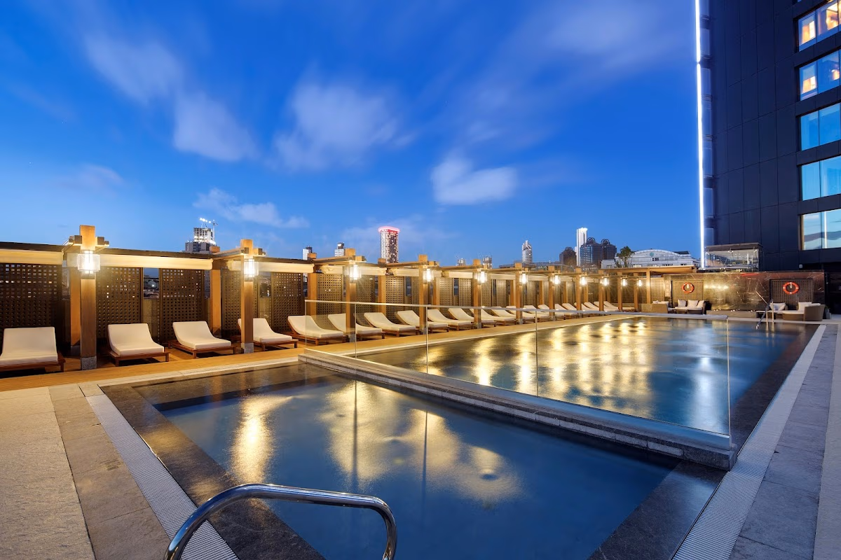 Hilton Istanbul Bomonti - 希尔顿博蒙蒂尊享接送 | Elemen Transfer