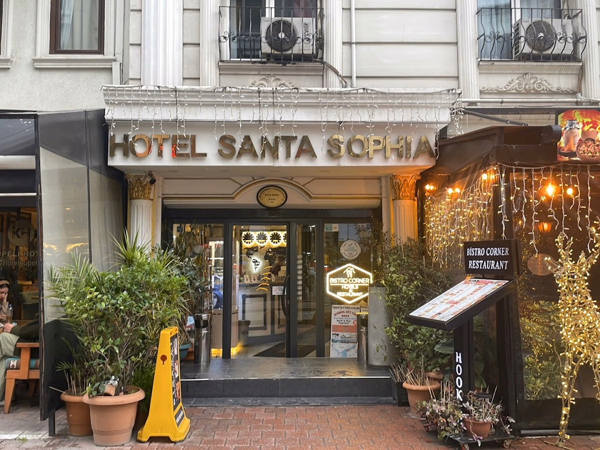 Hagia Sop. Hotel