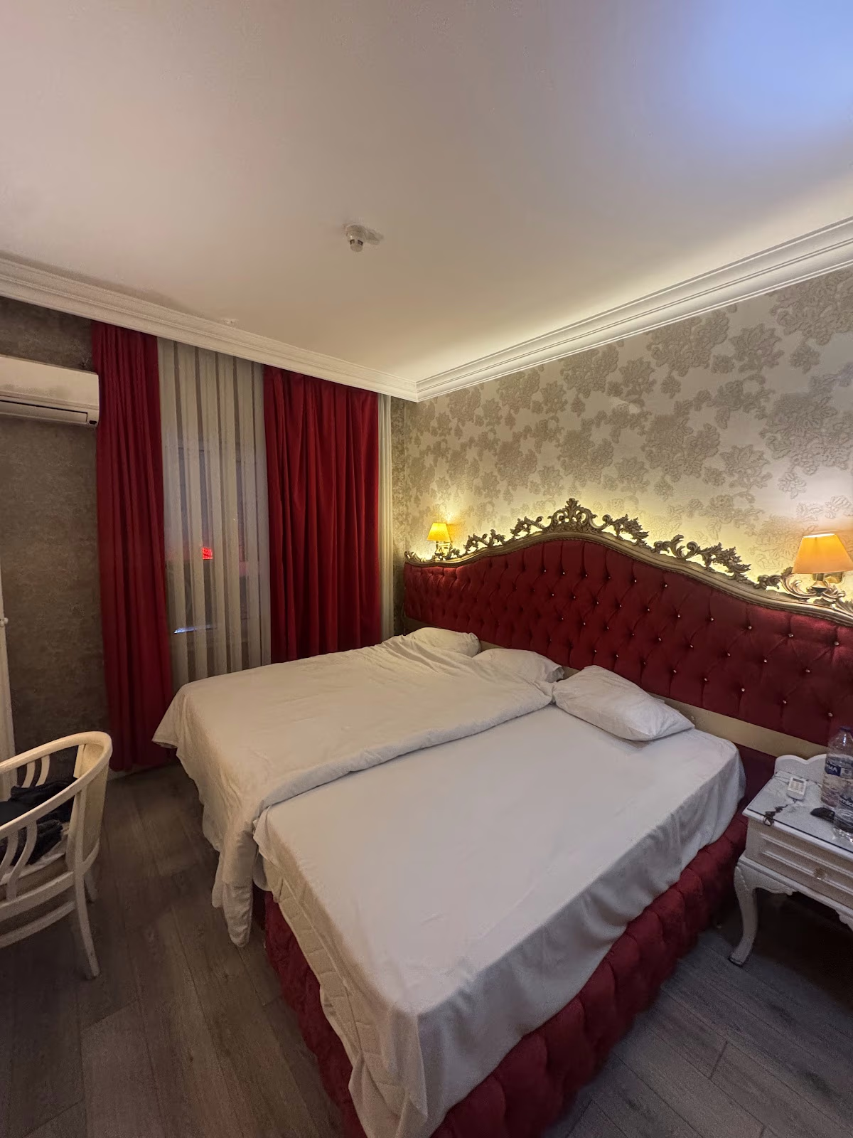 Hagia Sop. Hotel