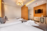 Santra Hotel
